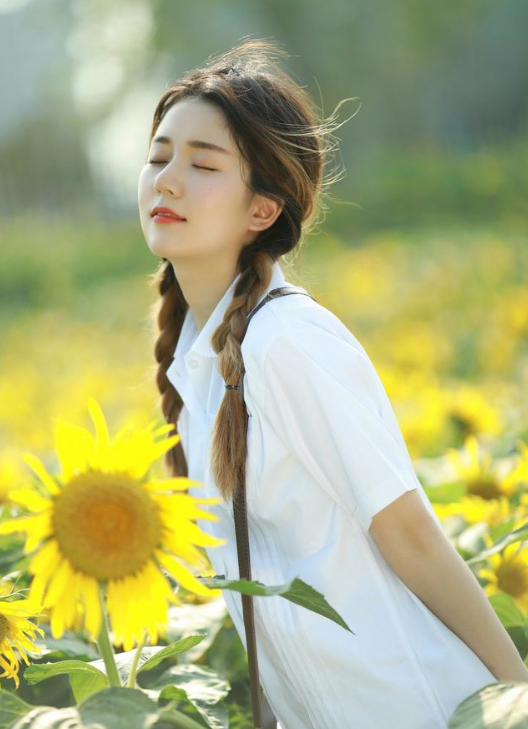 教你如何正確的拍攝姿勢是拍出好照片的基礎(chǔ)？